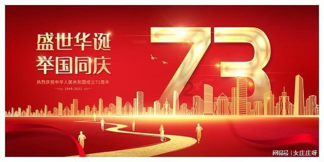 大家都在忙着摘牛油果,有谁注意吴昕在干嘛?连维嘉都忍不住吐槽她了